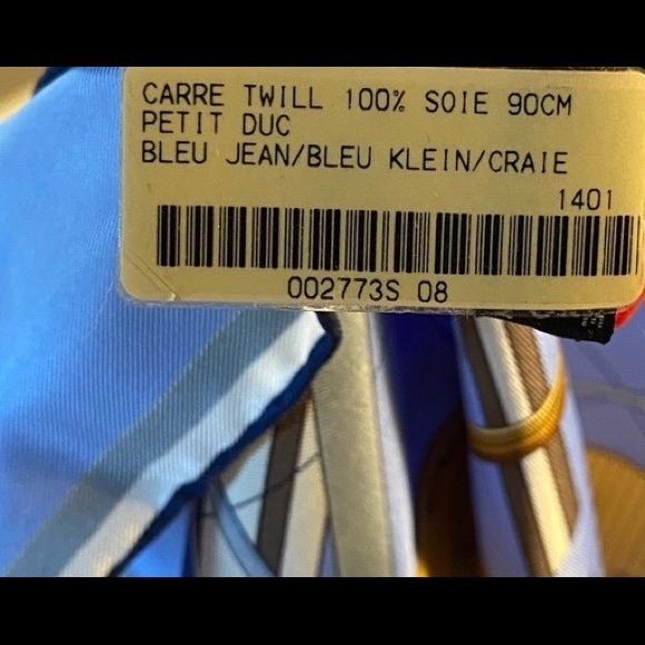 Hermes silk scarf- 36x36 - Picture 5 of 7